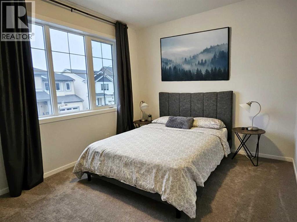 26 Carringwood Street NW, Calgary, Alberta  T3P 2A8 - Photo 9 - A2285730