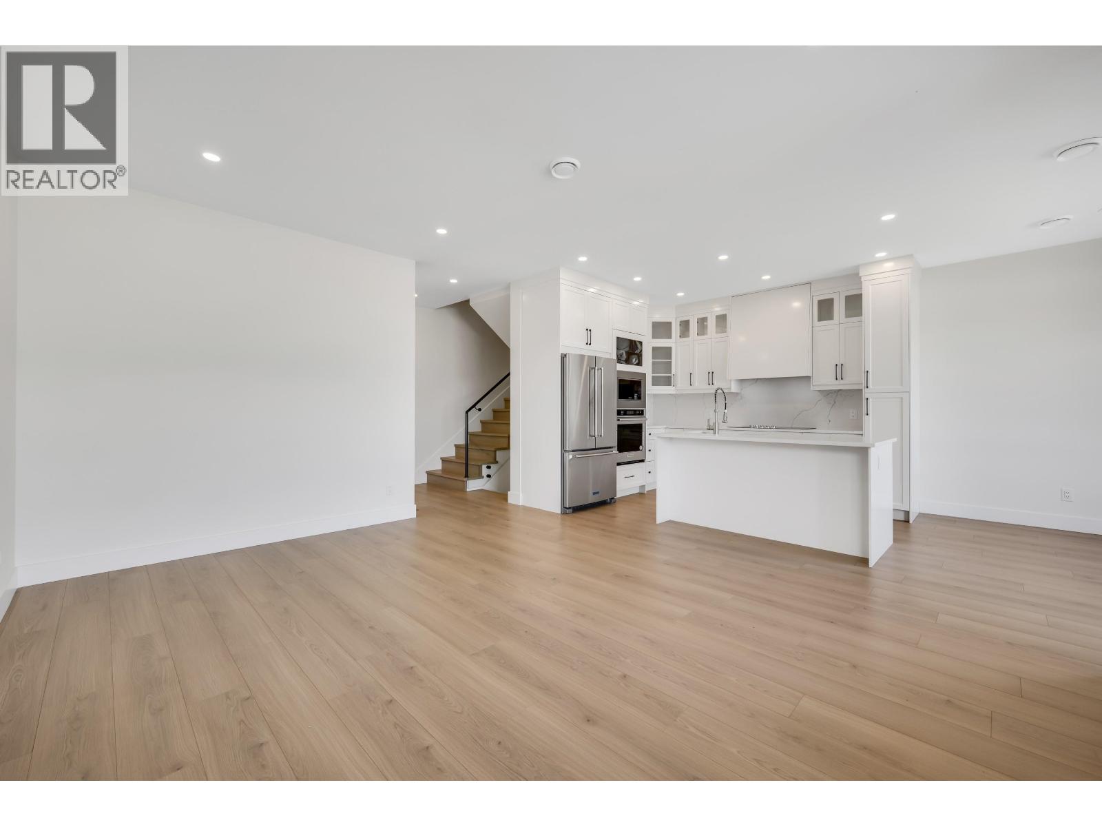 1005 Phare Crescent, Pemberton, British Columbia  V0N 2L1 - Photo 18 - R3114883