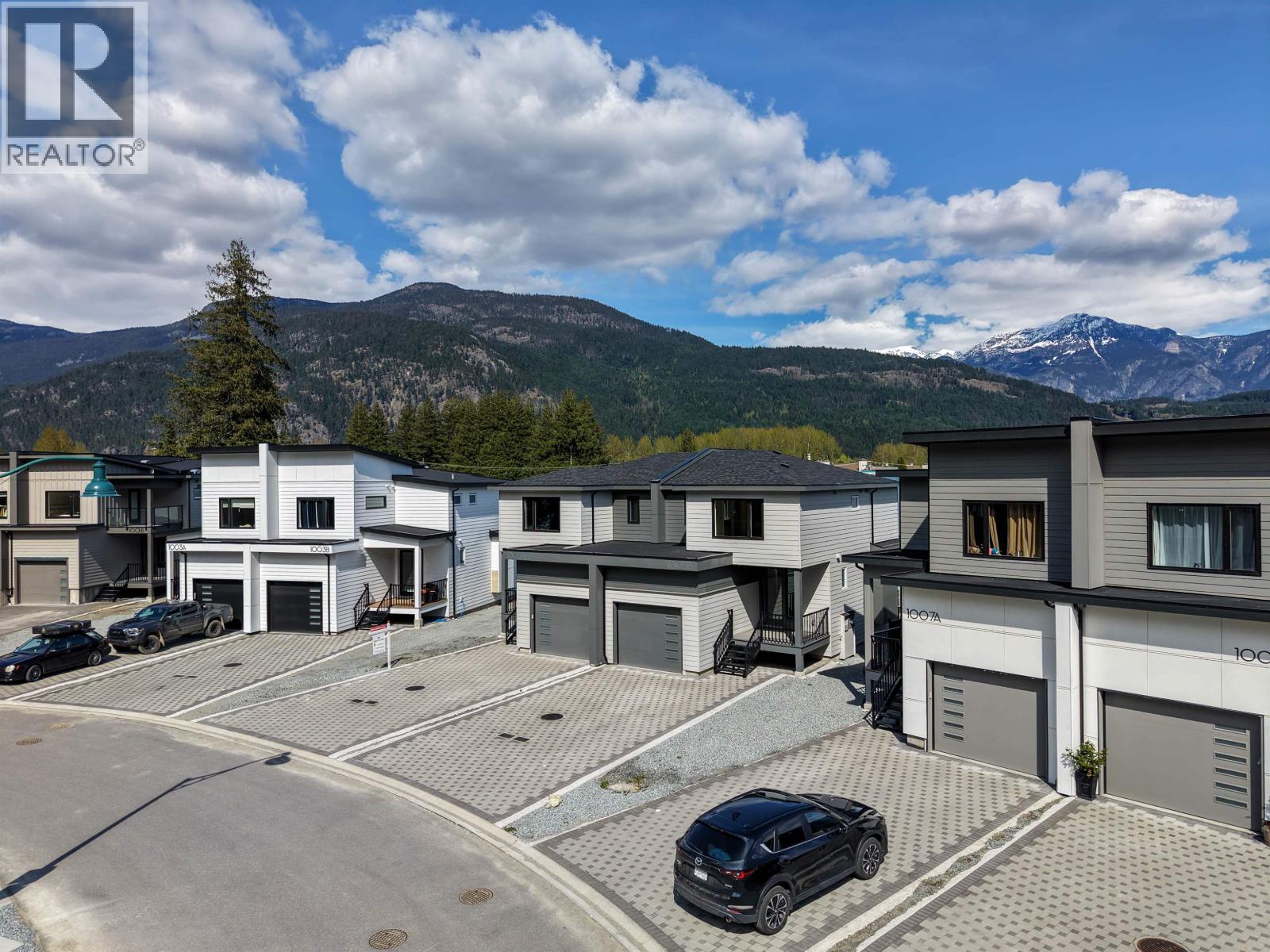 1005 Phare Crescent, Pemberton, British Columbia  V0N 2L1 - Photo 25 - R3114883