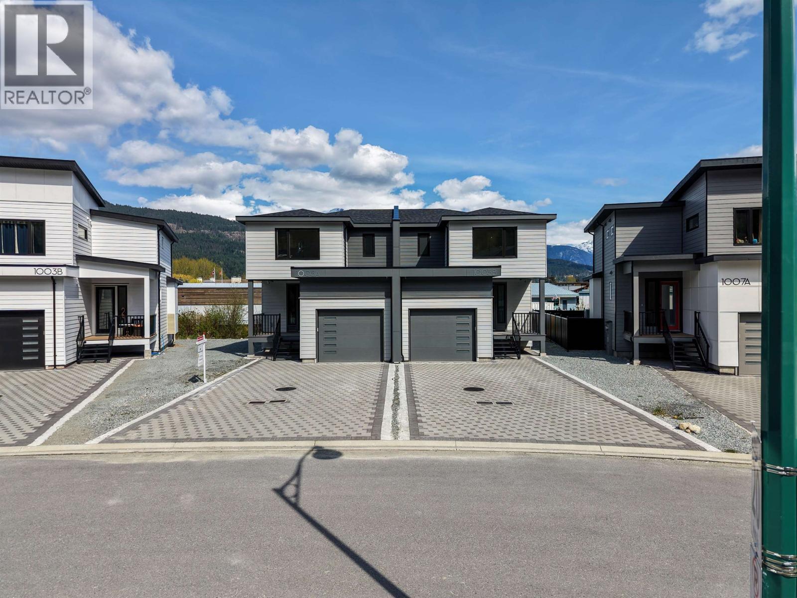 1005 Phare Crescent, Pemberton, British Columbia  V0N 2L1 - Photo 26 - R3114883