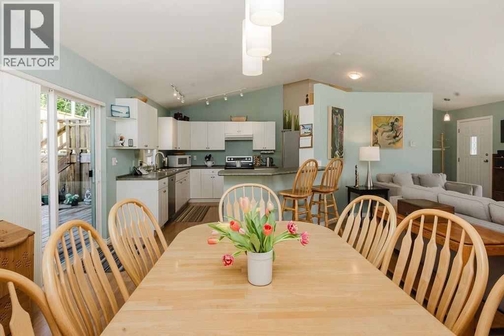 6308 Jasper Road, Sechelt, British Columbia  V0N 3A7 - Photo 8 - R3114886