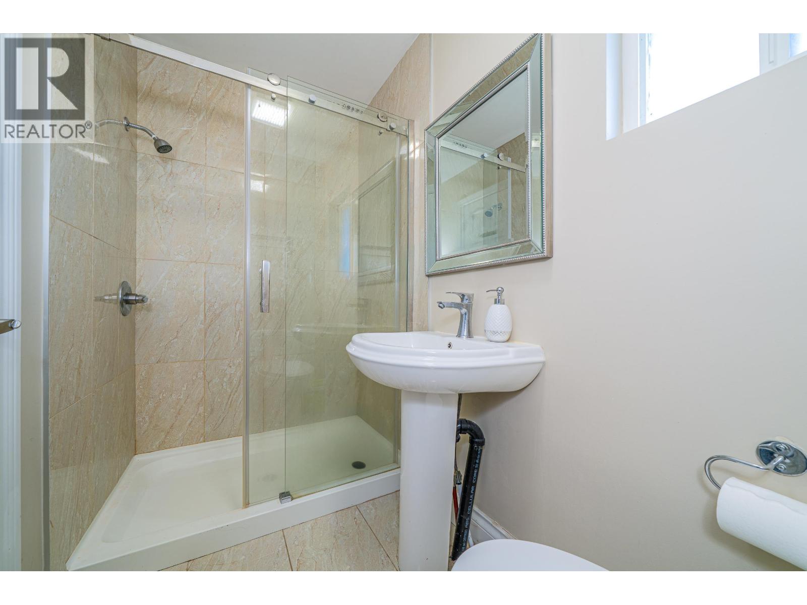 4824 Fairlawn Drive, Burnaby, British Columbia  V5C 3R8 - Photo 22 - R3114893