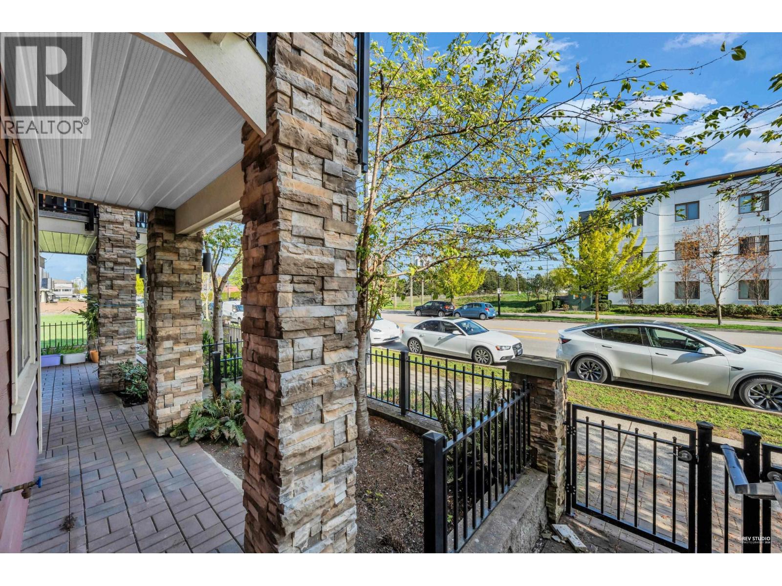 66 843 Ewen Avenue, New Westminster, British Columbia  V3M 0K6 - Photo 34 - R3113855