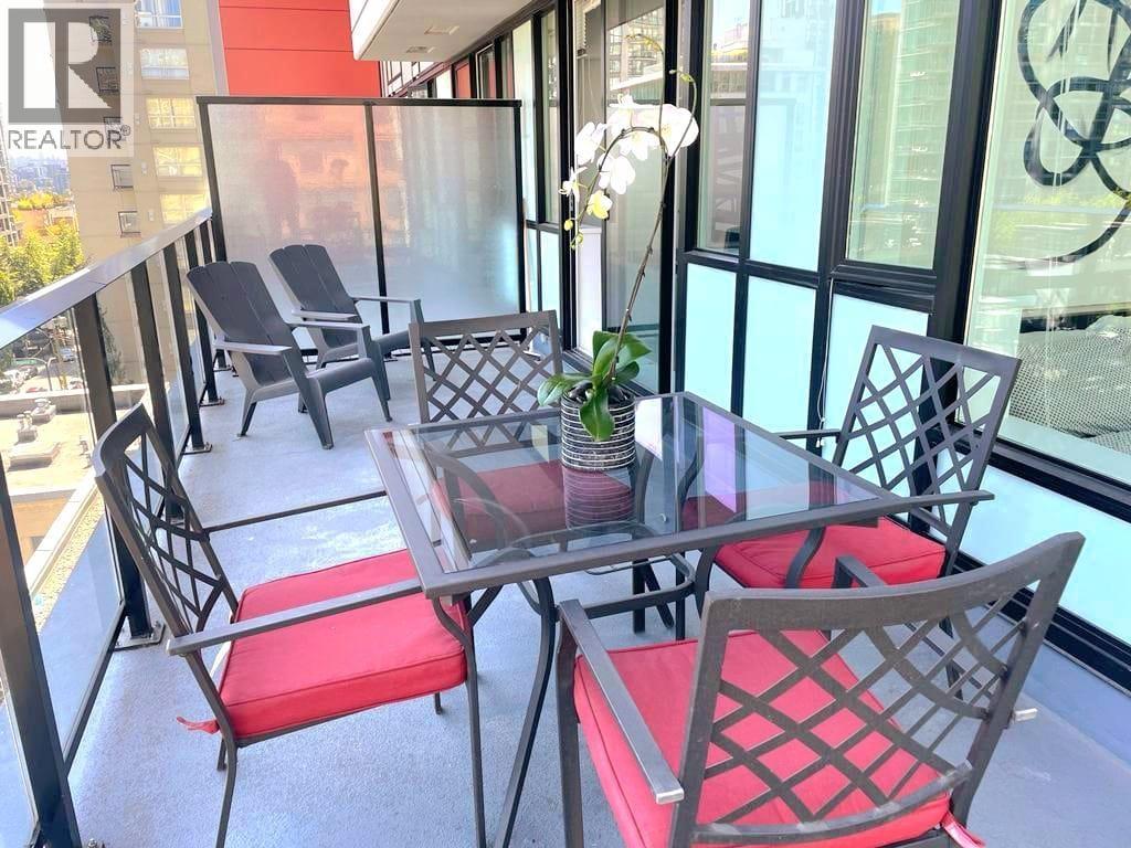 702 1325 Rolston Street, Vancouver, British Columbia  V6B 0M2 - Photo 10 - R3114878