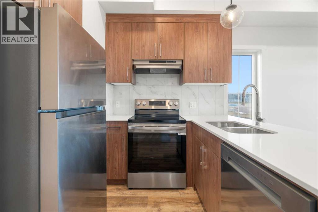 208, 156 Park Street, Cochrane, Alberta  T4C 2B8 - Photo 16 - A2291443