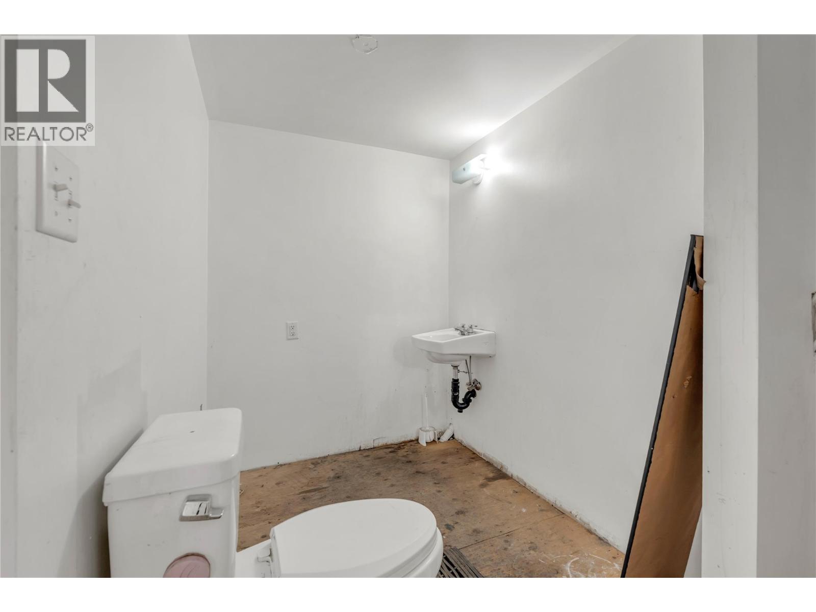 209 Bridge Street, Princeton, British Columbia  V0X 1W0 - Photo 14 - 10383967