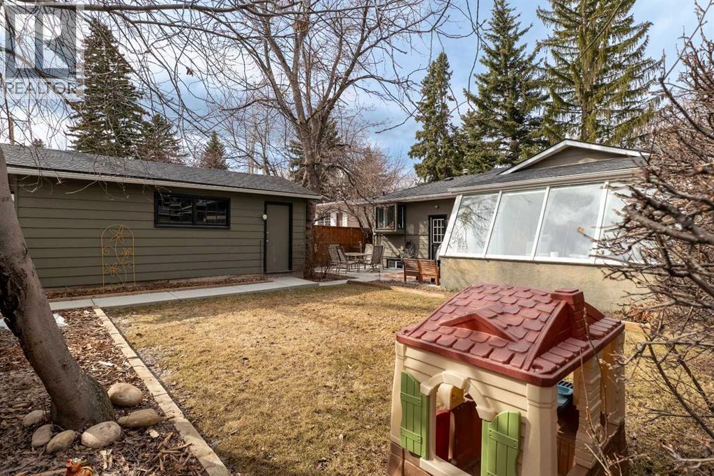 2507 Chicoutimi Drive Nw, Calgary, Alberta  T2L 0W4 - Photo 34 - A2301982