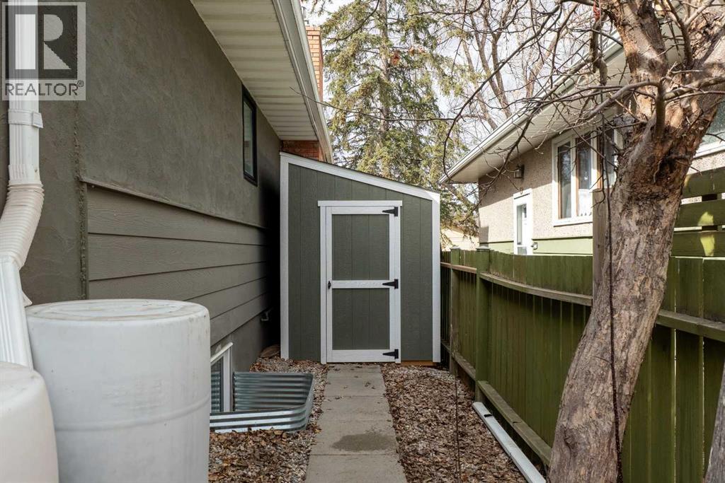 2507 Chicoutimi Drive Nw, Calgary, Alberta  T2L 0W4 - Photo 36 - A2301982