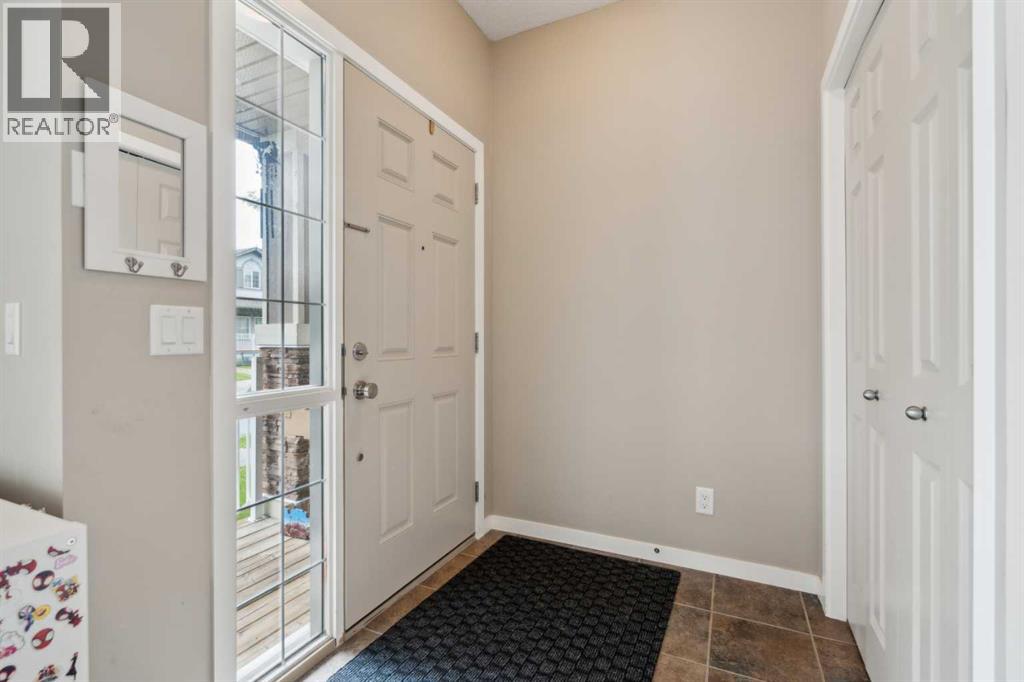 22 Nolanfield Heights NW, Calgary, Alberta  T3R 0M1 - Photo 3 - A2302346