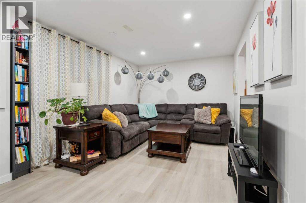 22 Nolanfield Heights NW, Calgary, Alberta  T3R 0M1 - Photo 27 - A2302346