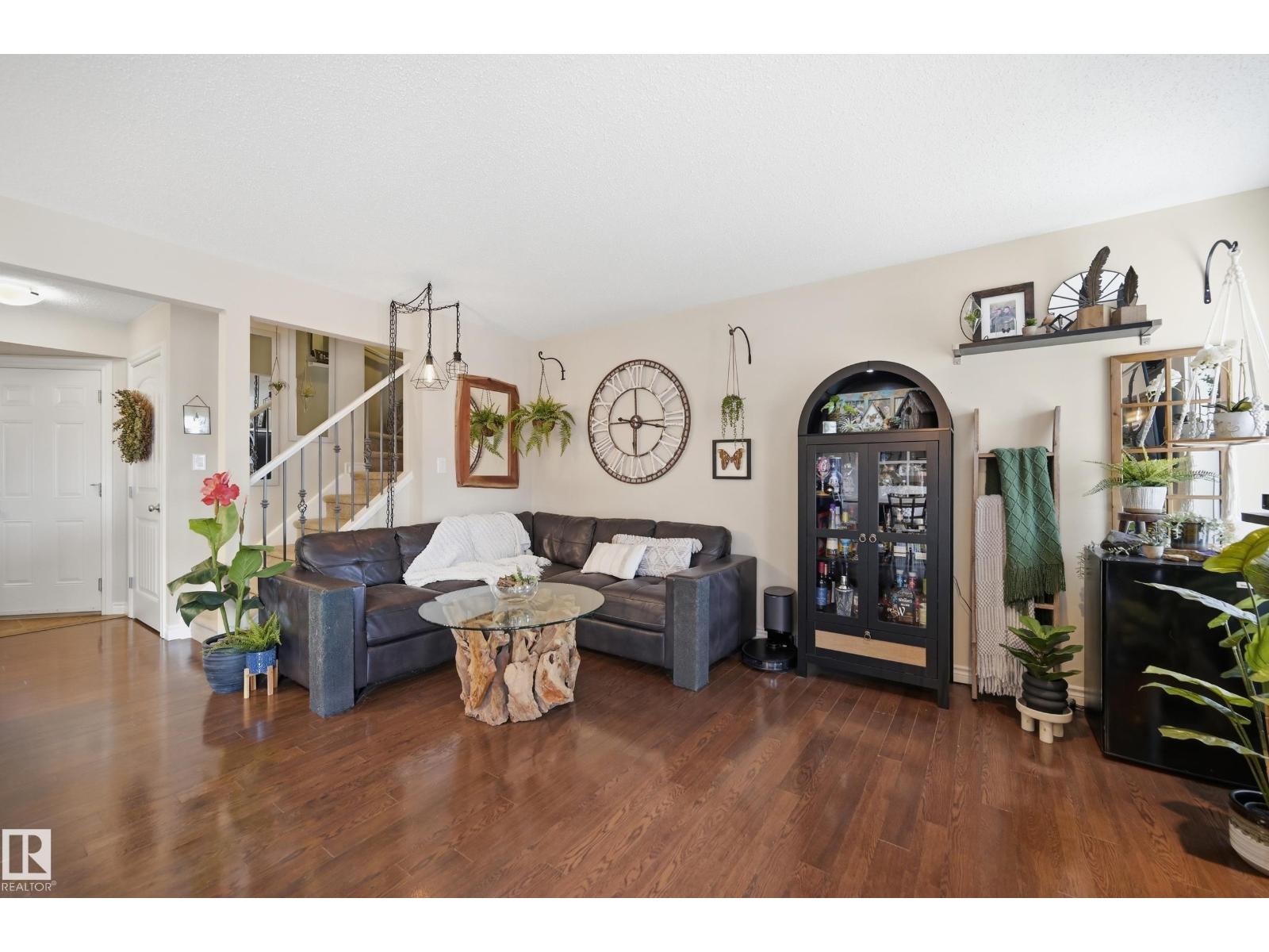 4 Peter St, Spruce Grove, Alberta  T7X 0R4 - Photo 11 - E4483626