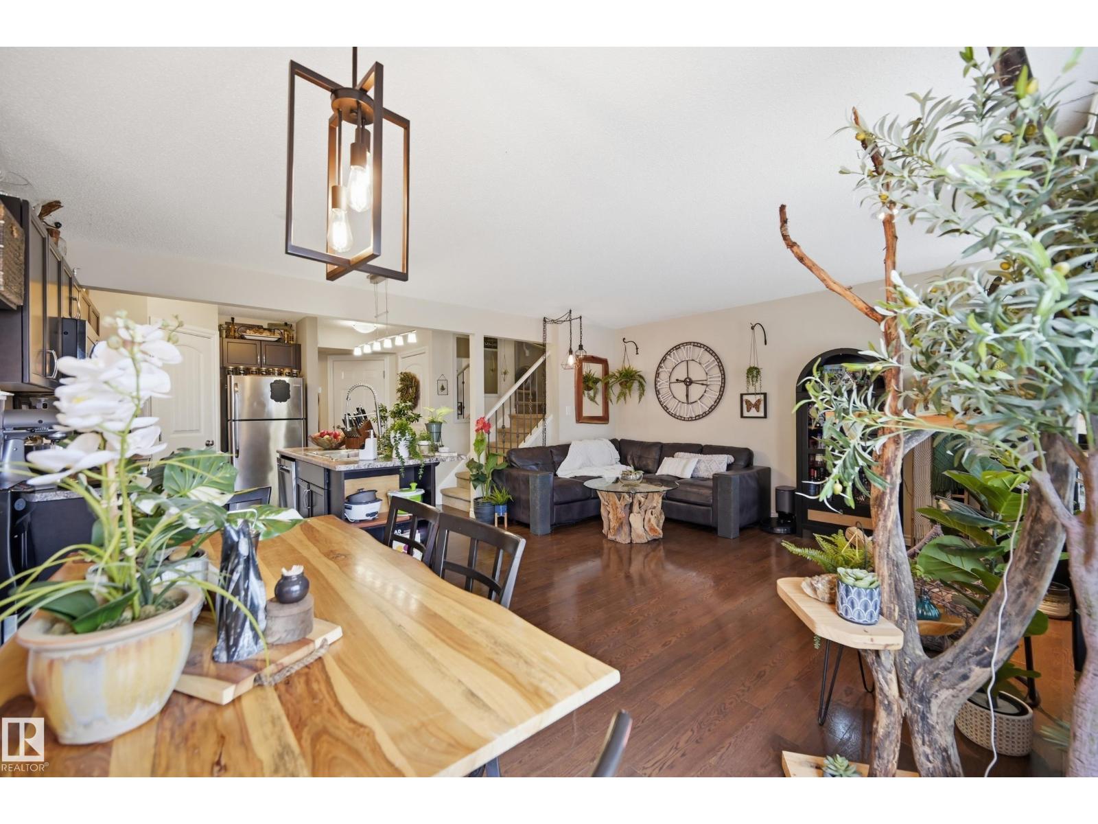 4 Peter St, Spruce Grove, Alberta  T7X 0R4 - Photo 14 - E4483626