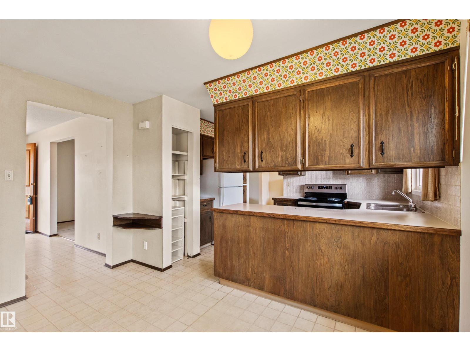 5011 143 St Nw, Edmonton, Alberta  T6H 4E1 - Photo 21 - E4483628