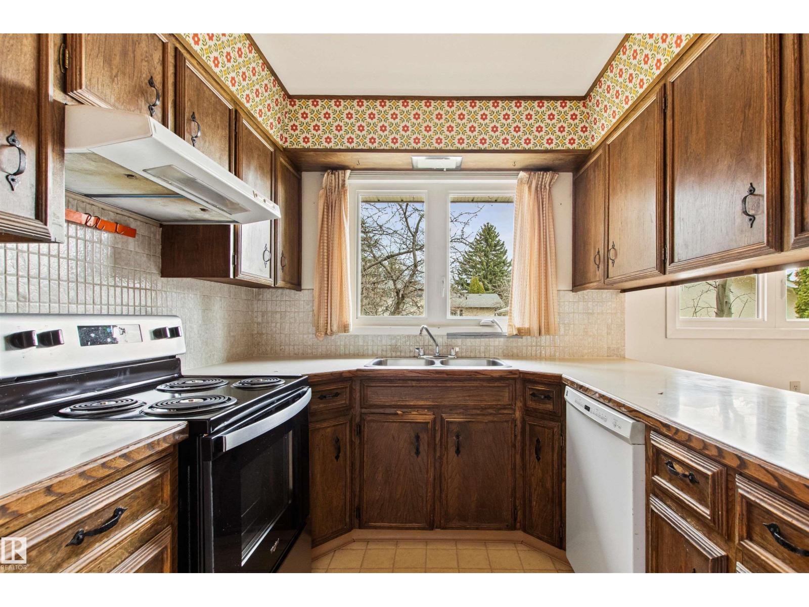 5011 143 St Nw, Edmonton, Alberta  T6H 4E1 - Photo 23 - E4483628