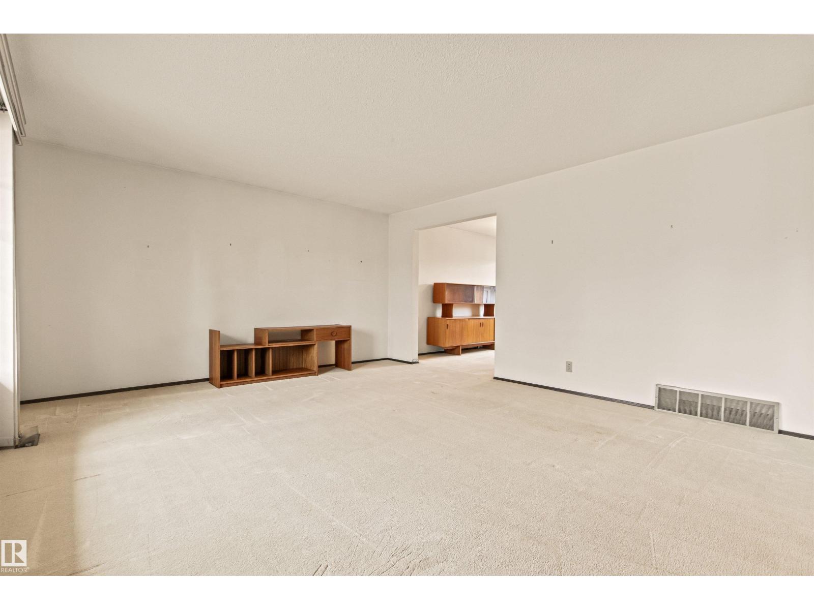 5011 143 St Nw, Edmonton, Alberta  T6H 4E1 - Photo 6 - E4483628