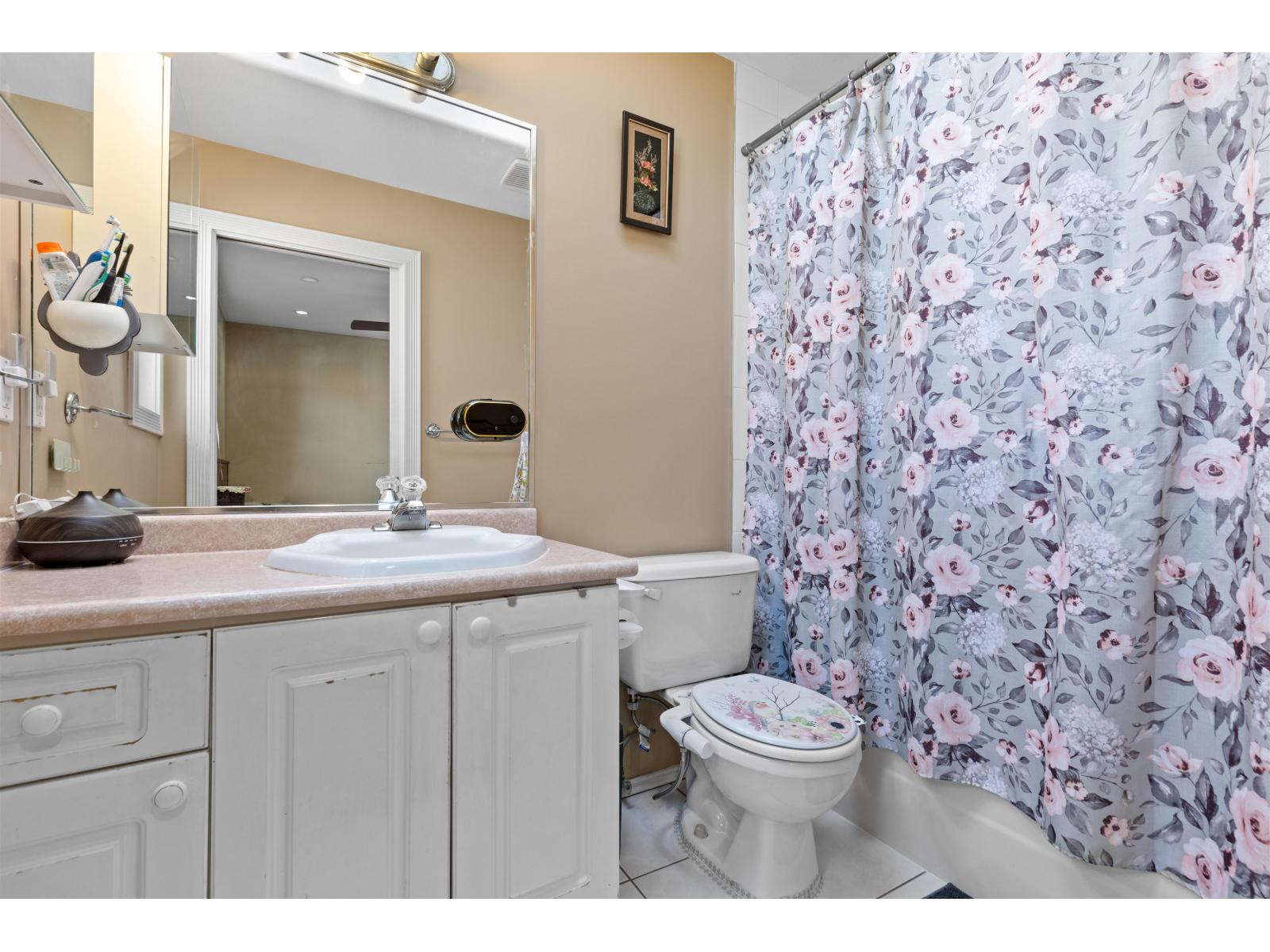 12865 63a Avenue, Surrey, British Columbia  V3X 3S9 - Photo 13 - R3114915