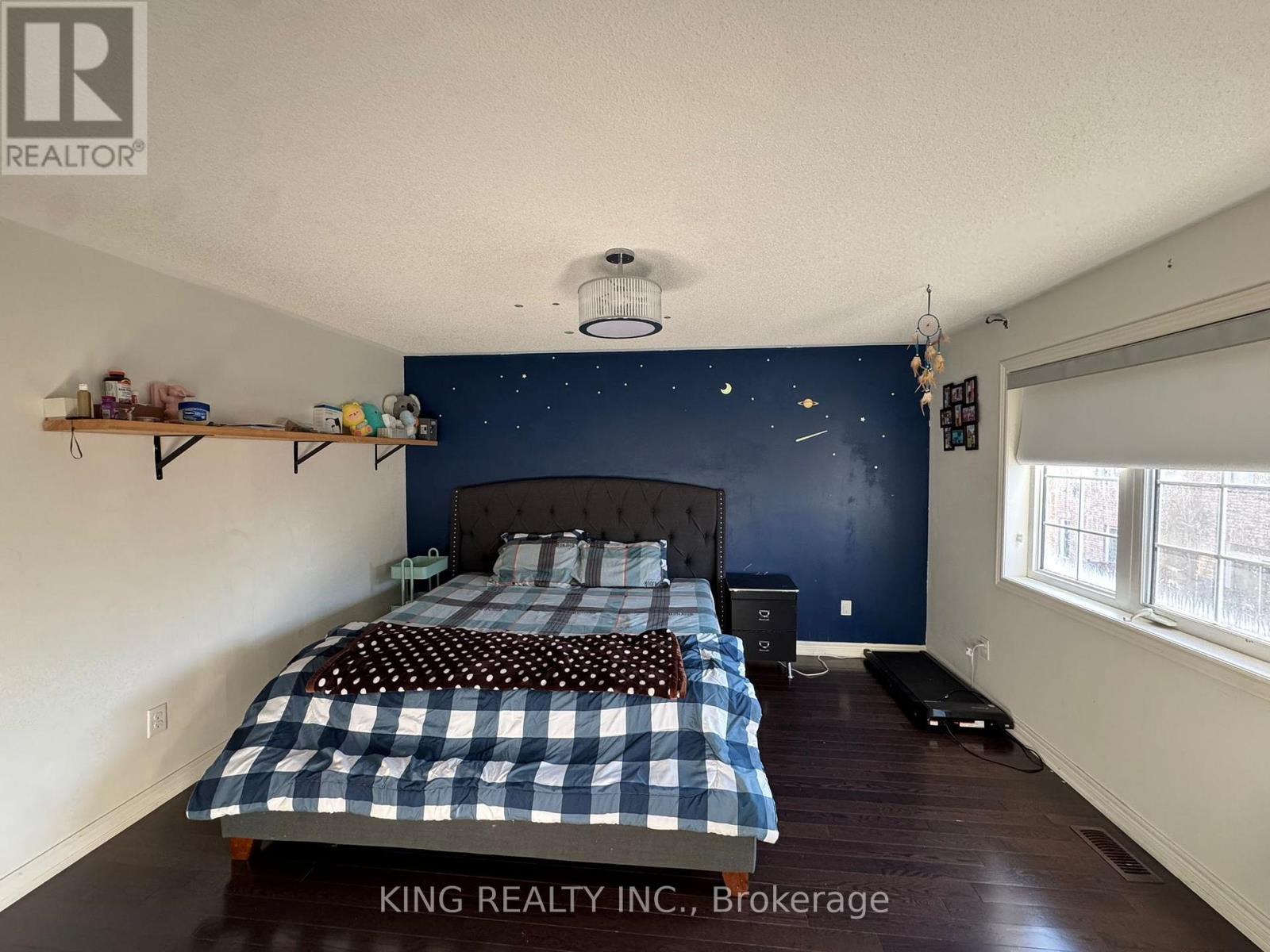 18 Eastlake Road, Brampton, Ontario  L7A 3S2 - Photo 12 - W13033114