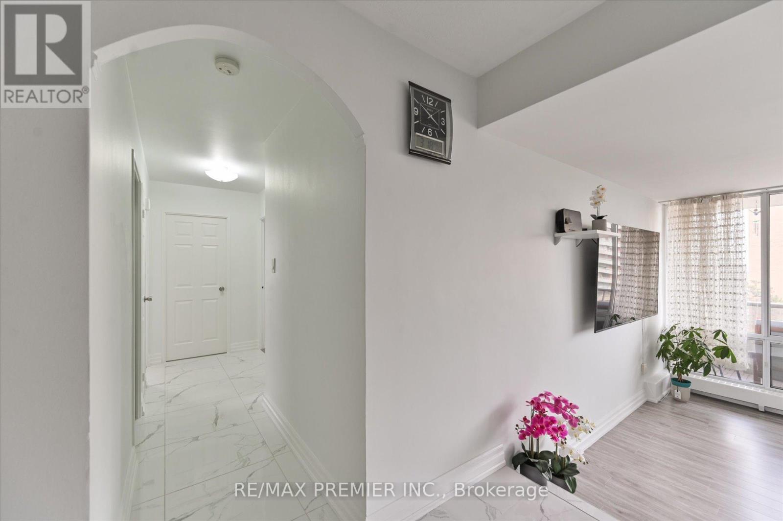 604 - 25 Four Winds Drive, Toronto, Ontario  M3J 1K8 - Photo 13 - W13033118