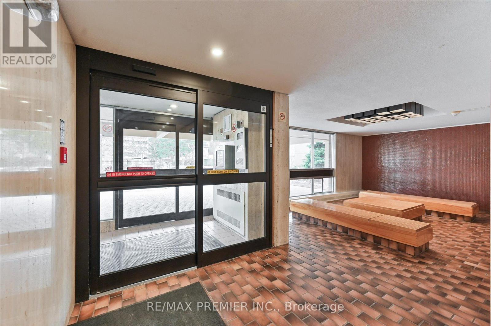 604 - 25 Four Winds Drive, Toronto, Ontario  M3J 1K8 - Photo 16 - W13033118