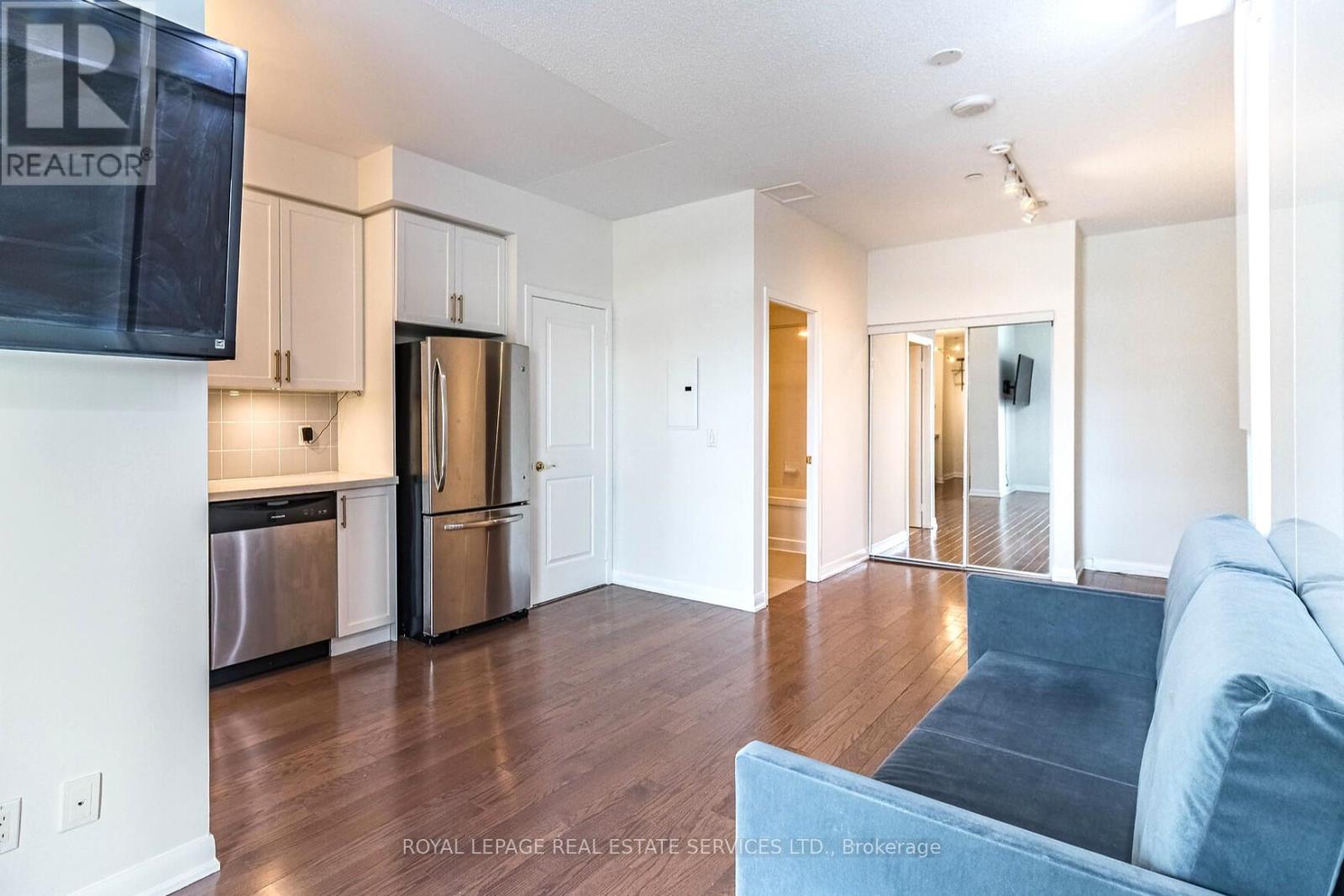 111 - 205 Sherway Gardens Road, Toronto, Ontario  M9C 0A5 - Photo 15 - W13033122