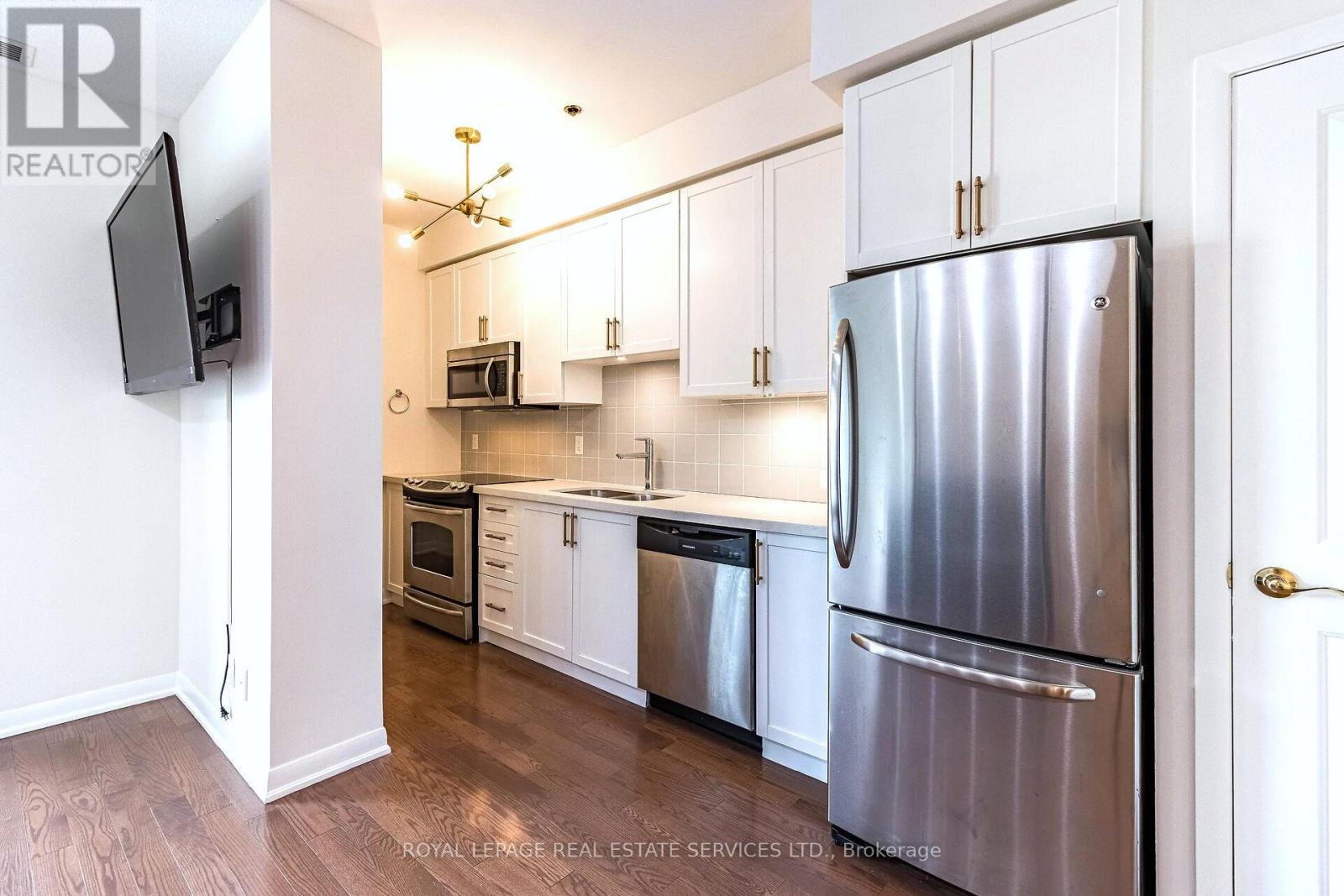 111 - 205 Sherway Gardens Road, Toronto, Ontario  M9C 0A5 - Photo 16 - W13033122