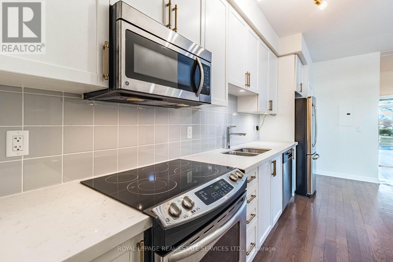 111 - 205 Sherway Gardens Road, Toronto, Ontario  M9C 0A5 - Photo 18 - W13033122