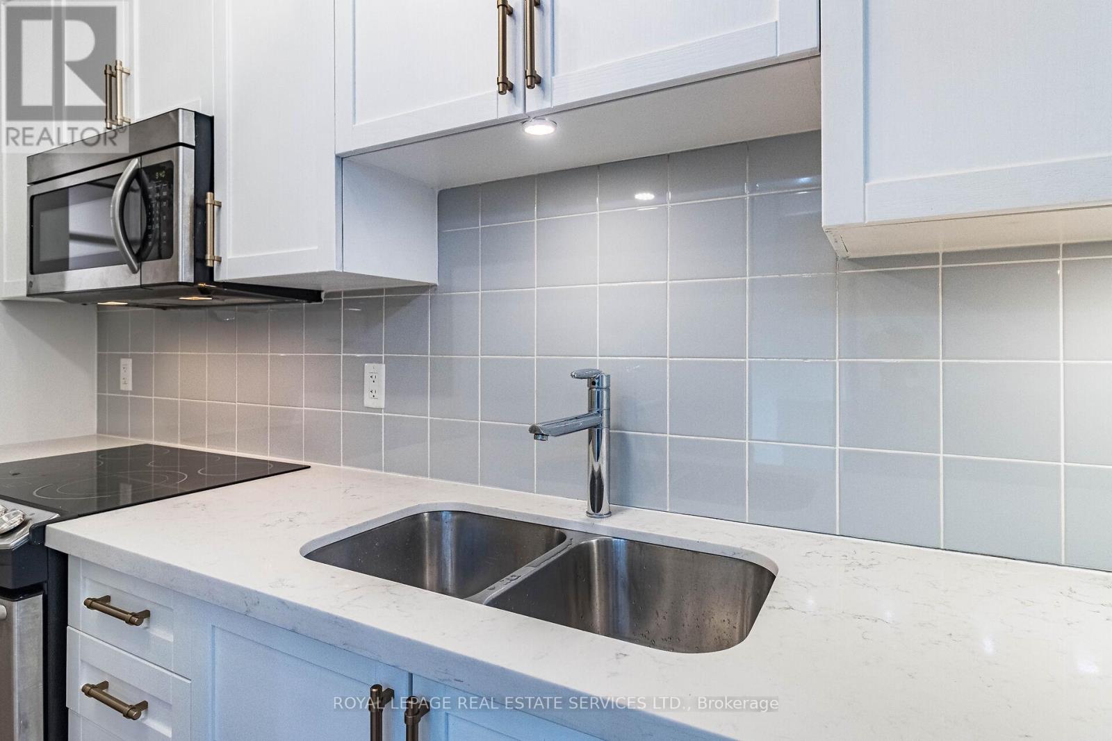 111 - 205 Sherway Gardens Road, Toronto, Ontario  M9C 0A5 - Photo 19 - W13033122