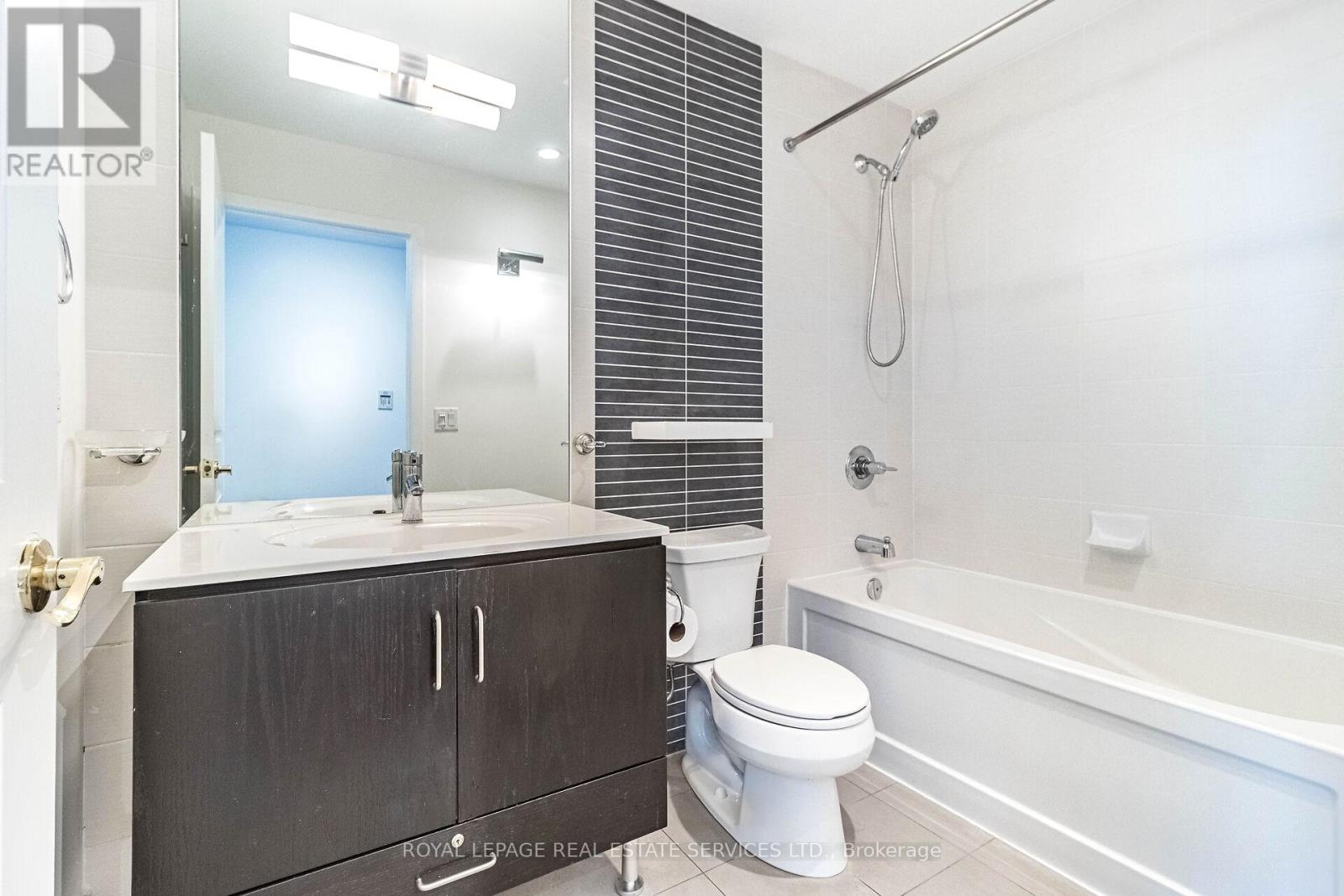 111 - 205 Sherway Gardens Road, Toronto, Ontario  M9C 0A5 - Photo 26 - W13033122