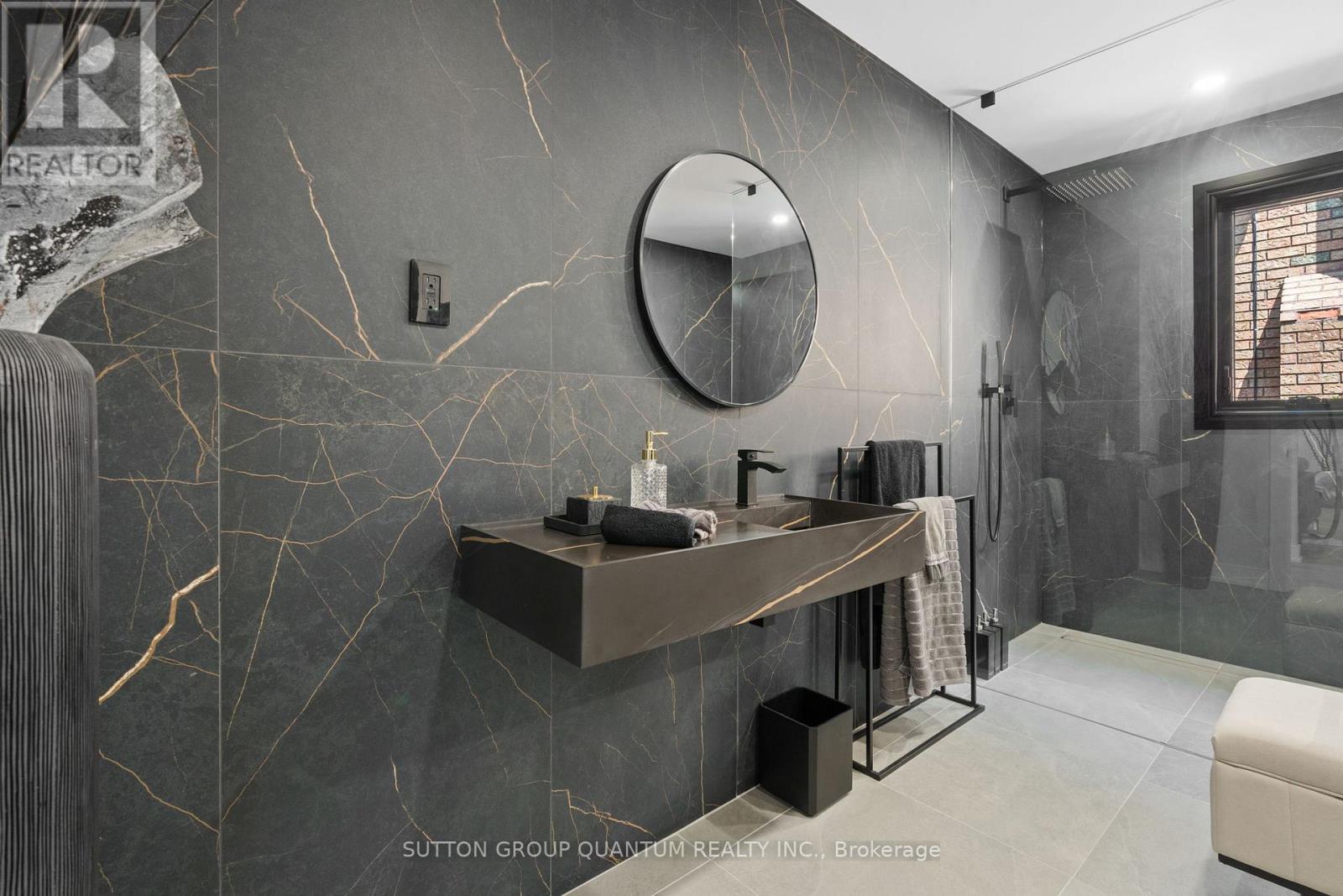 17 Clearview Drive, Hamilton, Ontario  L8K 4Y4 - Photo 31 - X13033106