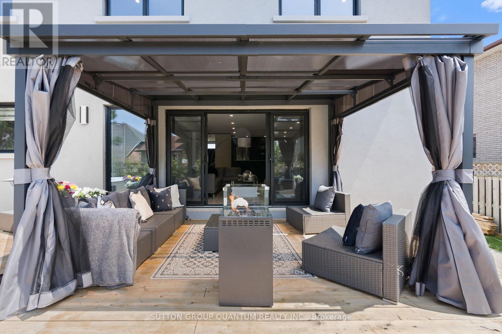 17 Clearview Drive, Hamilton, Ontario  L8K 4Y4 - Photo 38 - X13033106