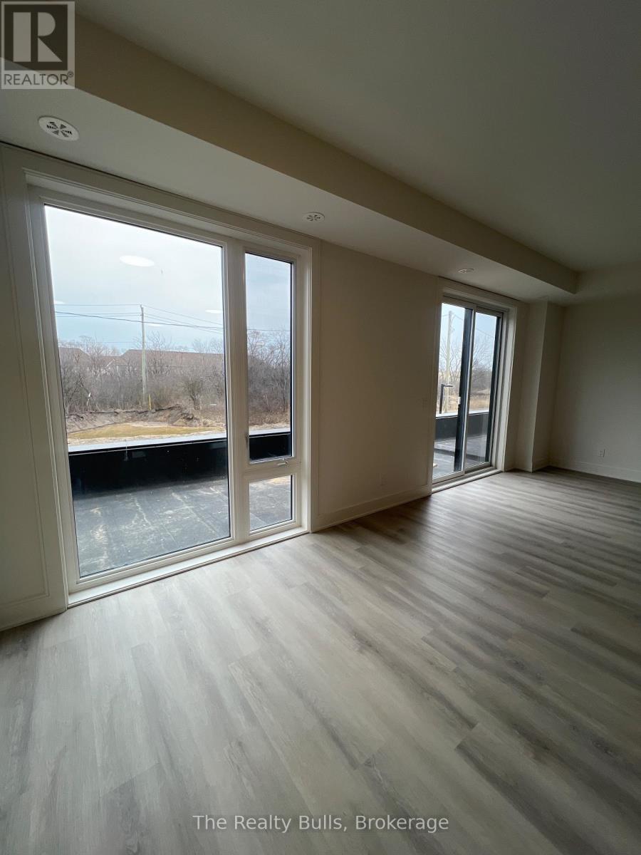 64 - 3 Abbot Street, St. Catharines, Ontario  L2P 2G3 - Photo 4 - X13033110