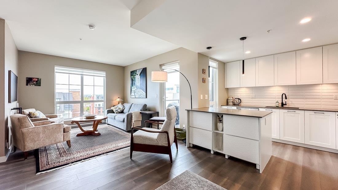 607 8327 201 Street, Langley, British Columbia  V2Y 3P4 - Photo 1 - R3114757