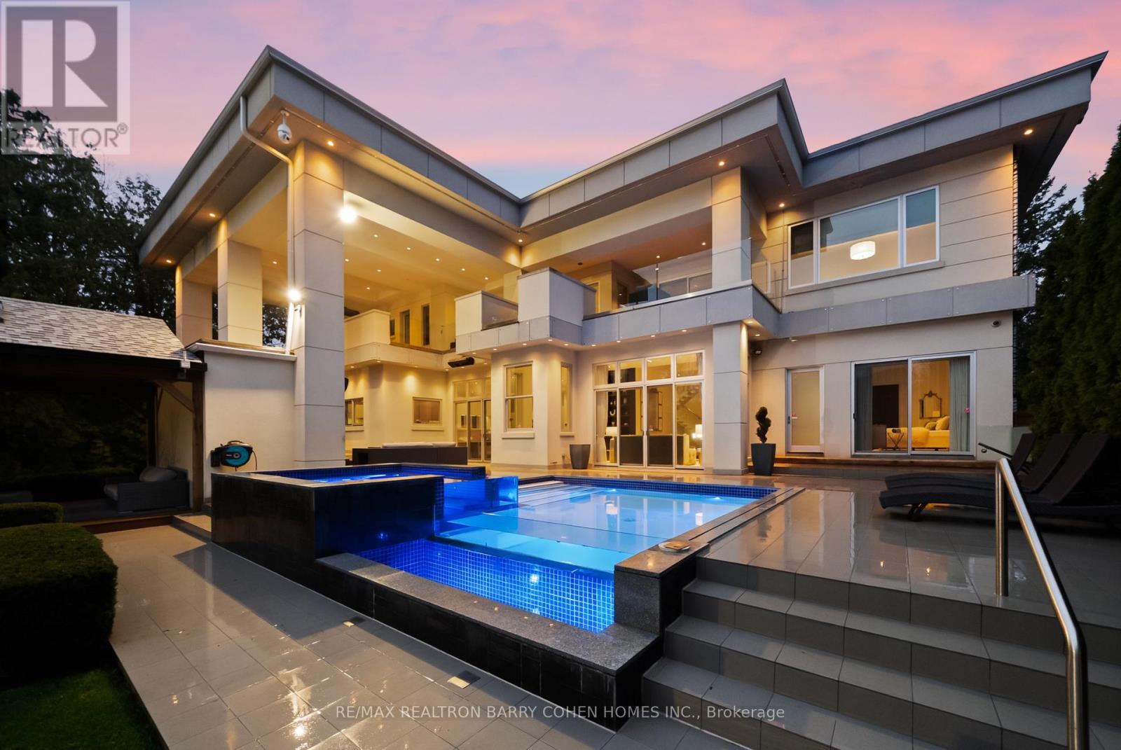 19 MARYVALE CRESCENT, Richmond Hill, Ontario