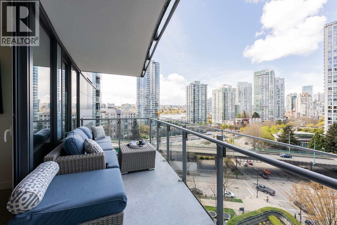 1001 89 NELSON STREET, Vancouver, British Columbia