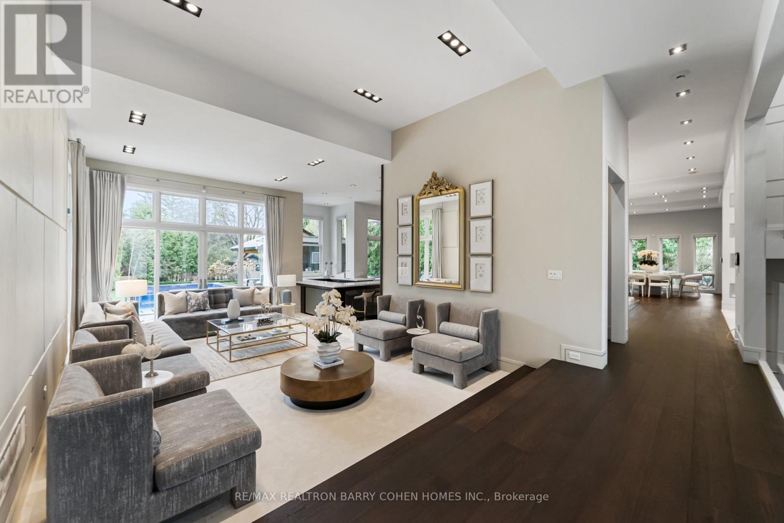 19 Maryvale Crescent, Richmond Hill, Ontario  L4C 6P6 - Photo 4 - N13023760