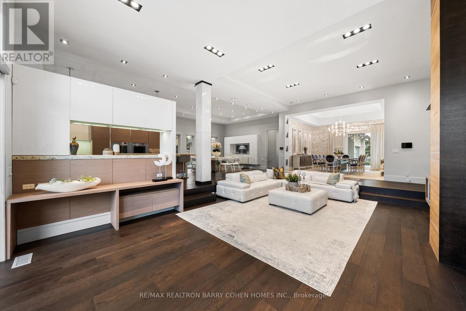 19 Maryvale Crescent, Richmond Hill, Ontario  L4C 6P6 - Photo 8 - N13023760