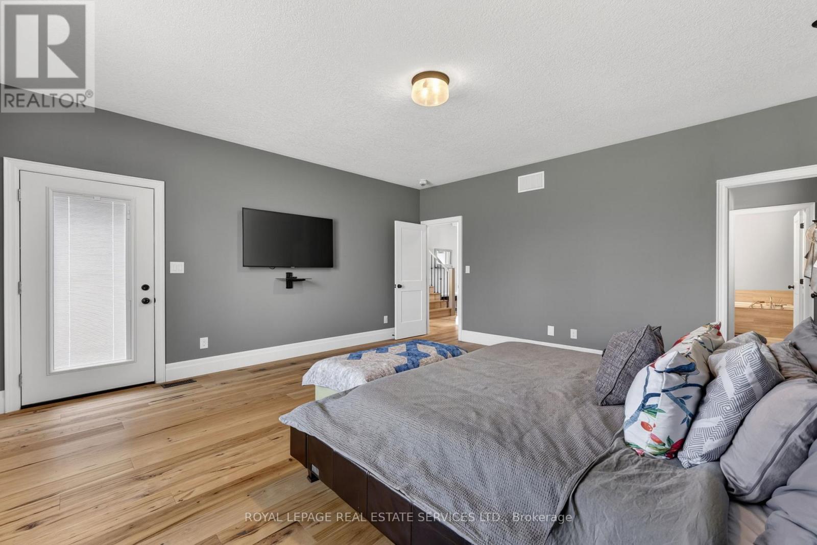 18 Walnut Drive, Wasaga Beach, Ontario  L9Z 0A9 - Photo 14 - S13015204