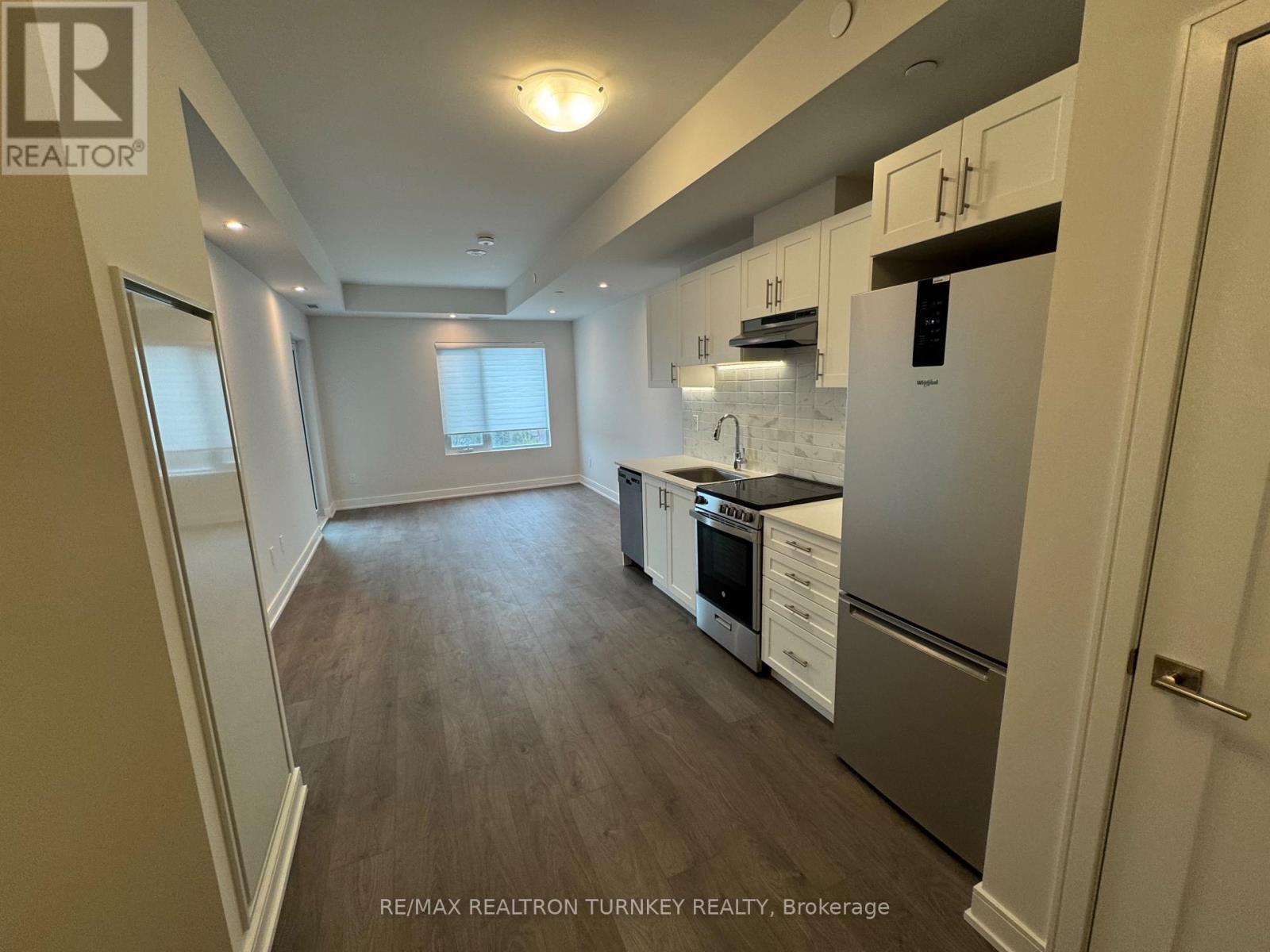 905 - 715 Davis Drive, Newmarket, Ontario  L3Y 0J2 - Photo 5 - N13032654