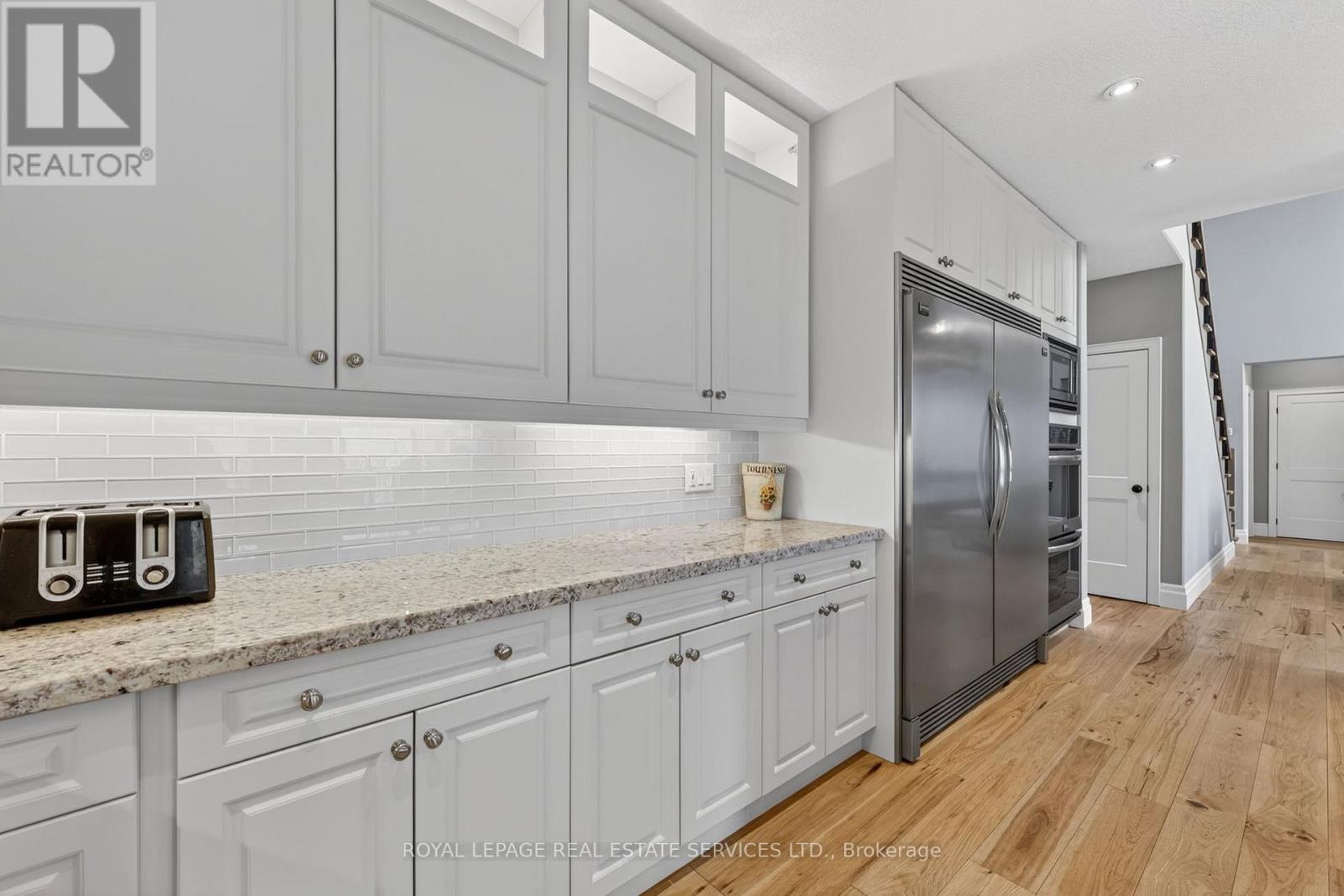 18 Walnut Drive, Wasaga Beach, Ontario  L9Z 0A9 - Photo 12 - S13015204