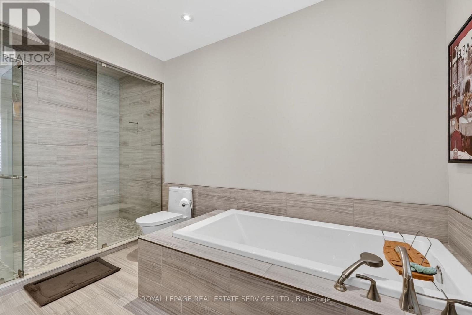 18 Walnut Drive, Wasaga Beach, Ontario  L9Z 0A9 - Photo 16 - S13015204