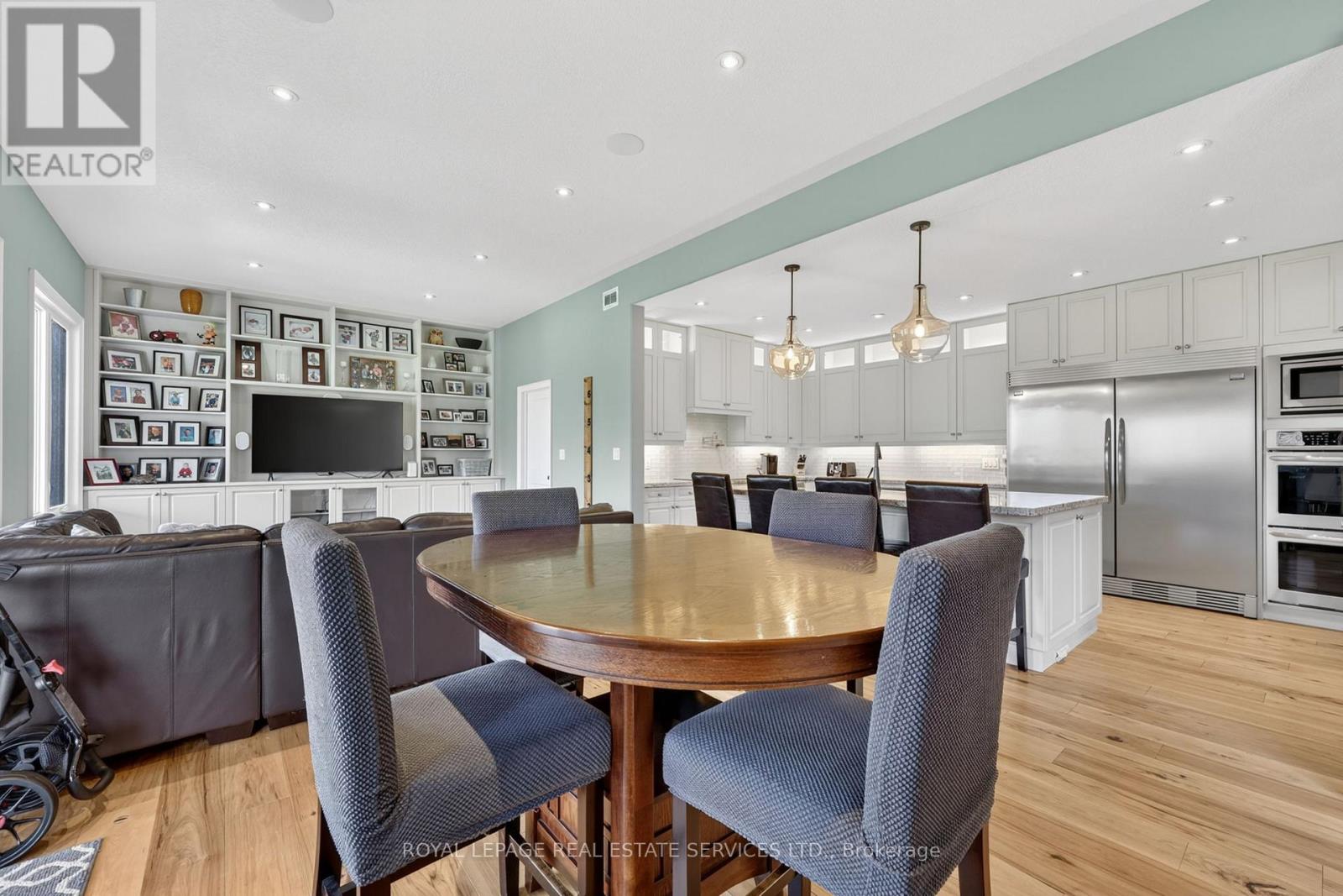 18 Walnut Drive, Wasaga Beach, Ontario  L9Z 0A9 - Photo 8 - S13015204