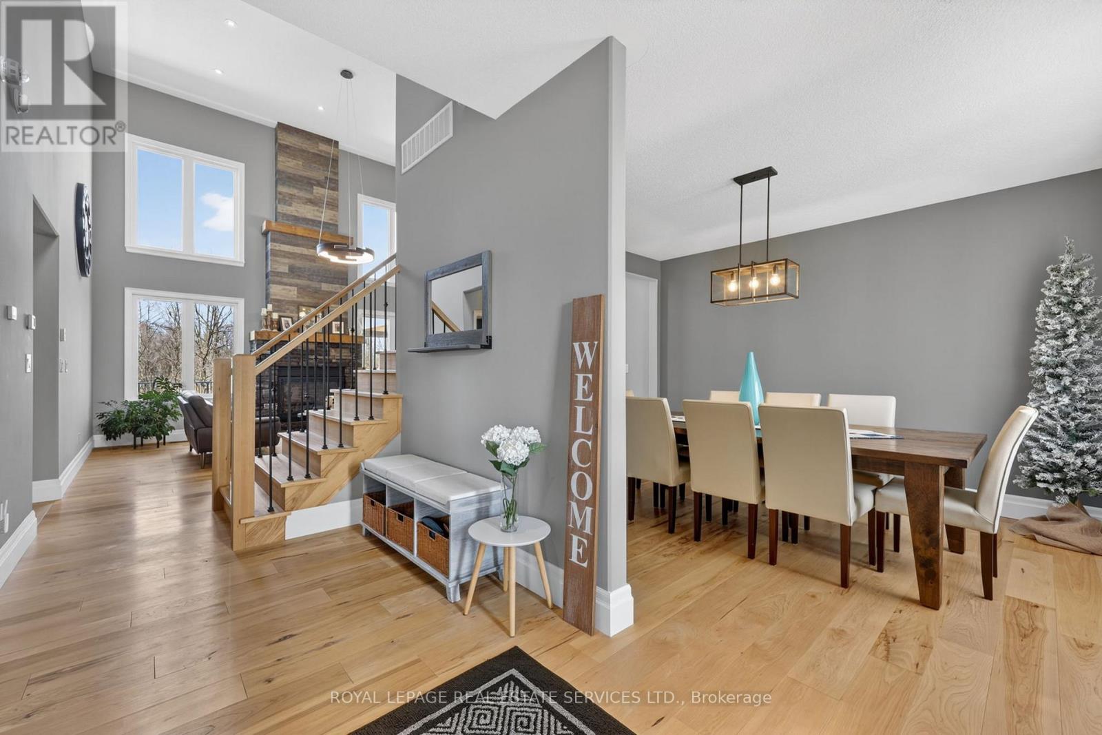 18 Walnut Drive, Wasaga Beach, Ontario  L9Z 0A9 - Photo 4 - S13015204