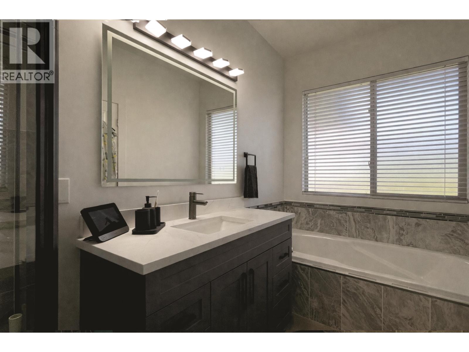 12000 189b Street, Pitt Meadows, British Columbia  V3Y 1X1 - Photo 20 - R3114393