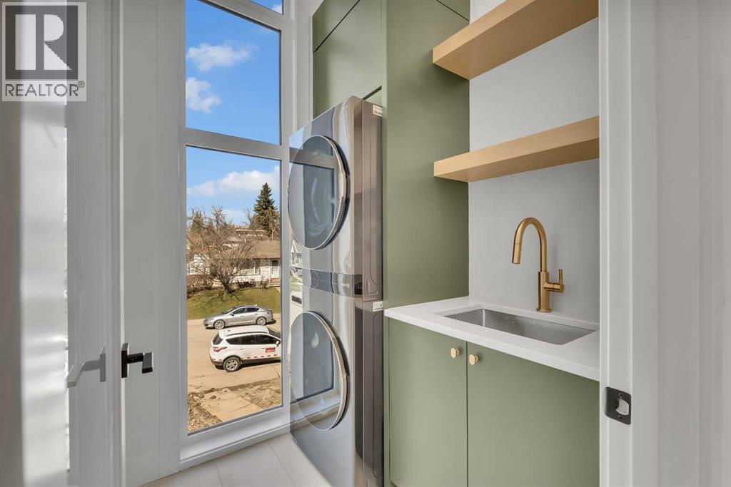 3917 23 Avenue Sw, Calgary, Alberta  T3E 0J9 - Photo 12 - A2303608