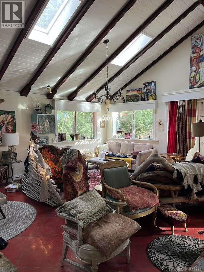 3380 Gunpowder Trail, Hornby Island, British Columbia  V0R 1Z0 - Photo 16 - 1033211