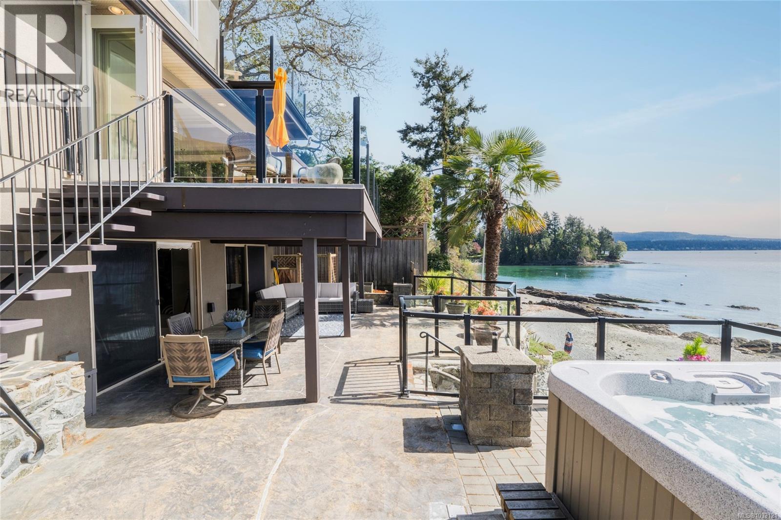 10646 Madrona Dr, North Saanich, British Columbia  V8L 5L8 - Photo 69 - 1033121