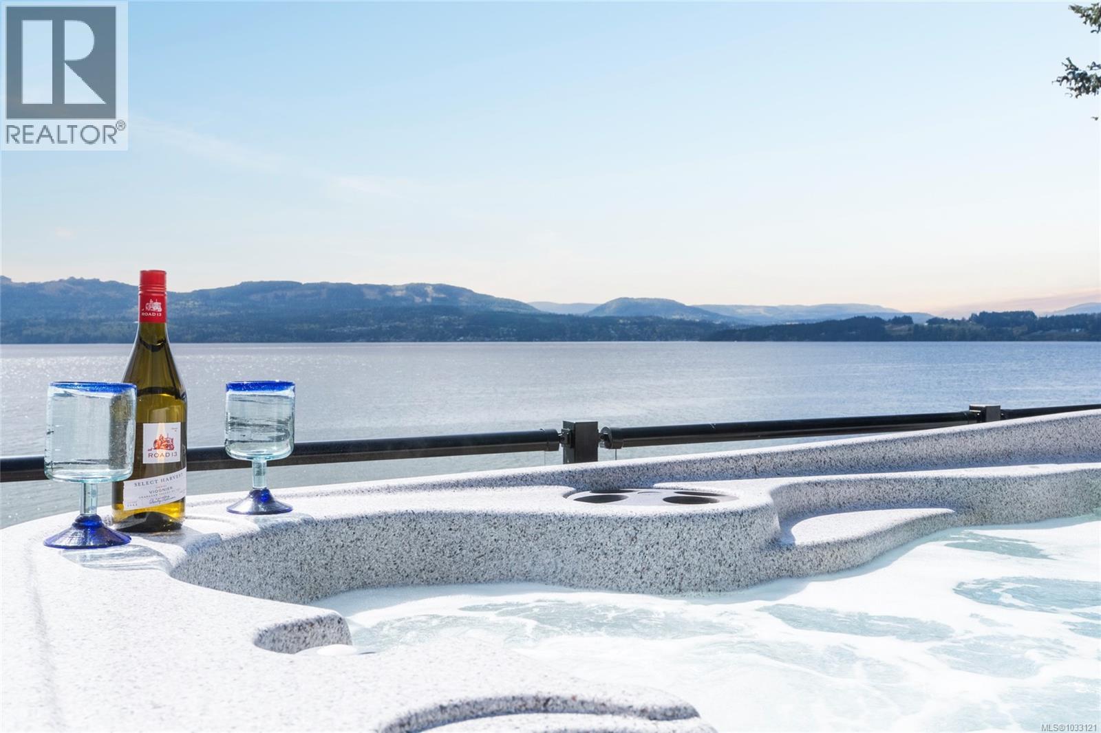 10646 Madrona Dr, North Saanich, British Columbia  V8L 5L8 - Photo 72 - 1033121