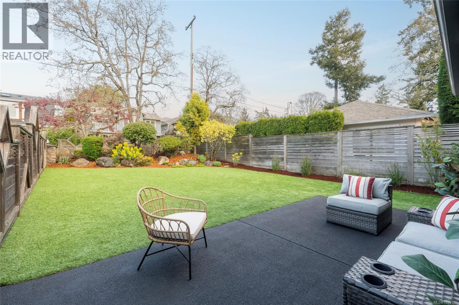 10646 Madrona Dr, North Saanich, British Columbia  V8L 5L8 - Photo 84 - 1033121