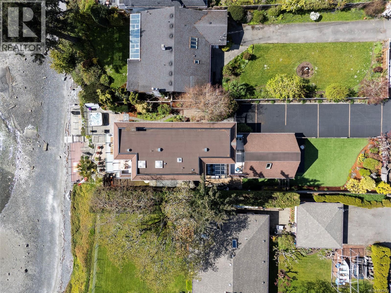 10646 Madrona Dr, North Saanich, British Columbia  V8L 5L8 - Photo 90 - 1033121