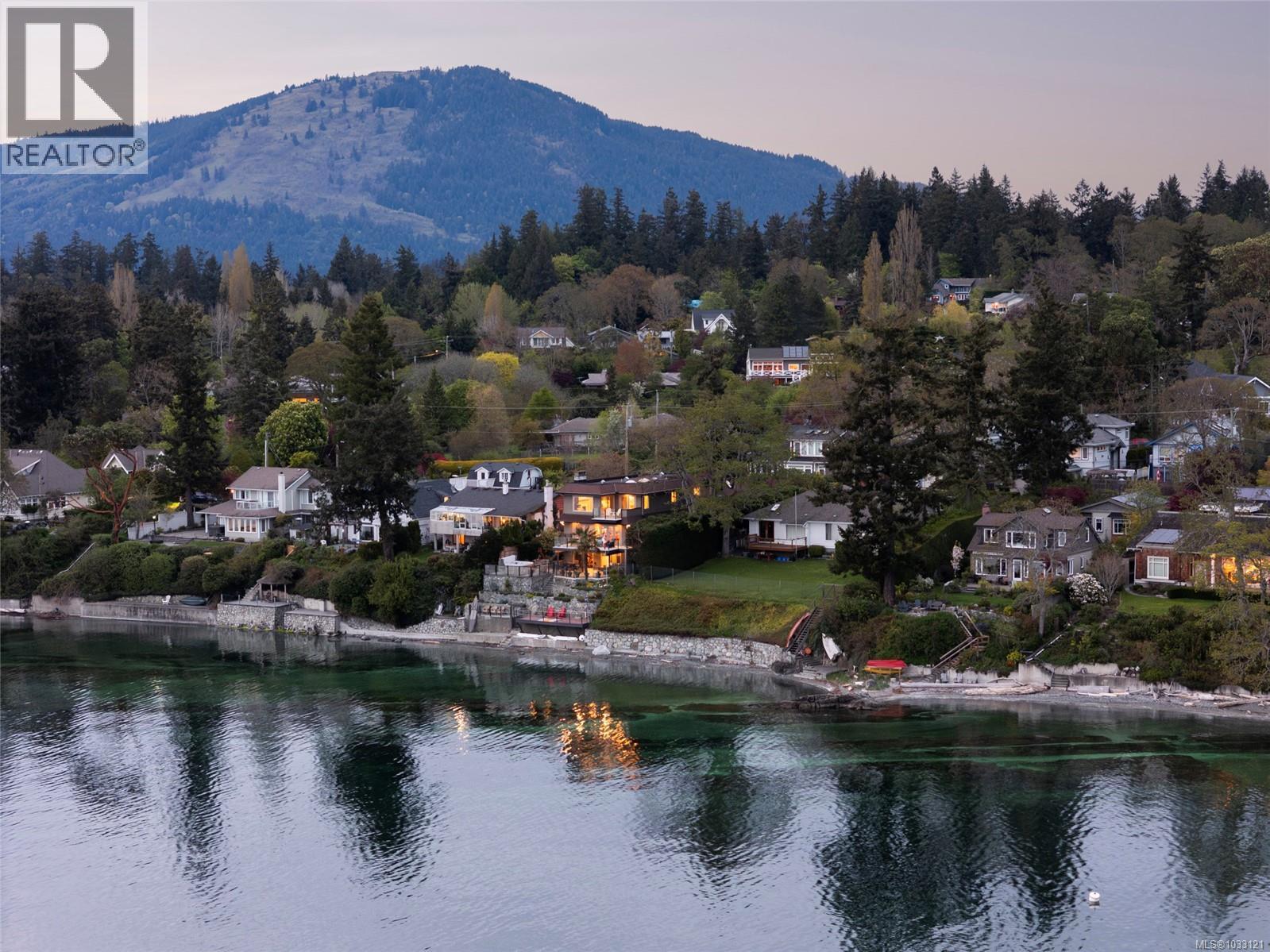 10646 Madrona Dr, North Saanich, British Columbia  V8L 5L8 - Photo 98 - 1033121